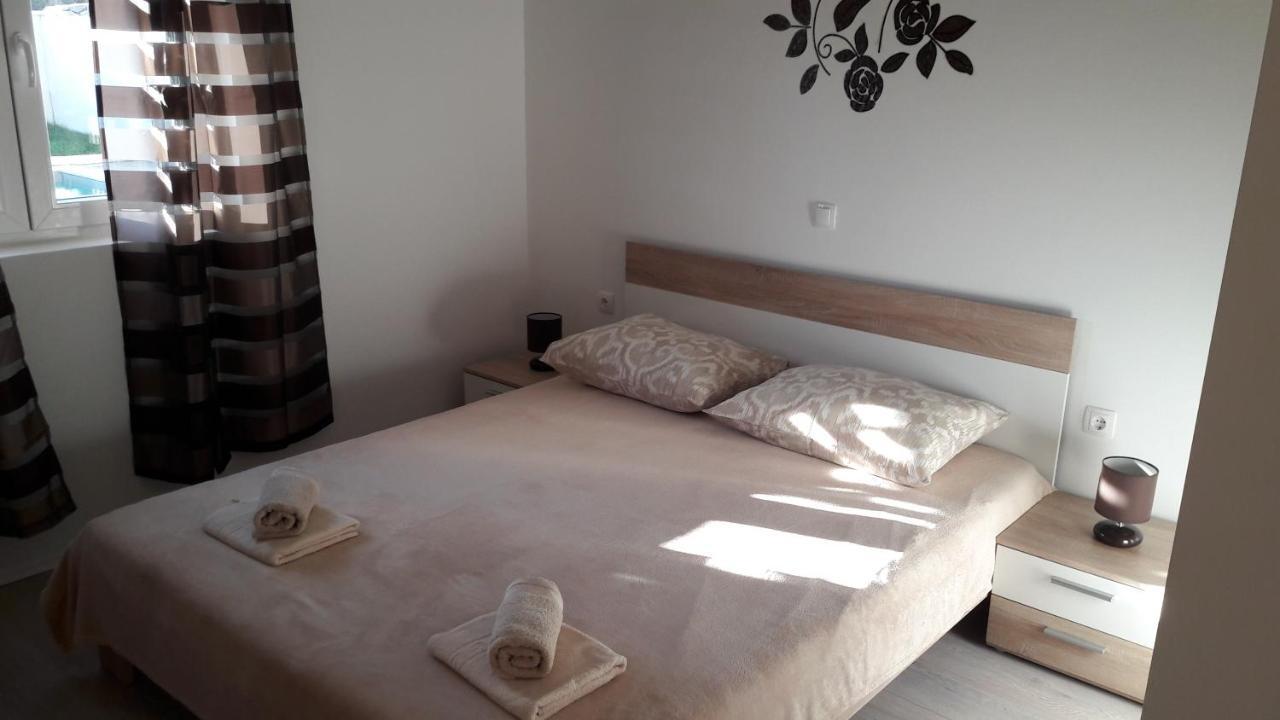 Holiday Home Luka Zadar Exteriör bild